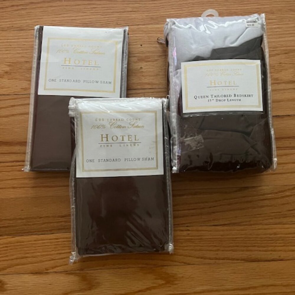 HOTEL COLLECTION light mocha dust ruffle & 2 shams